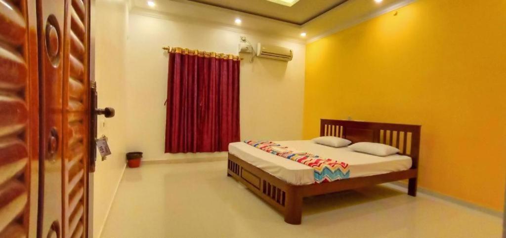 La Bay Luxury Beach Bungalow Пондичерри Экстерьер фото