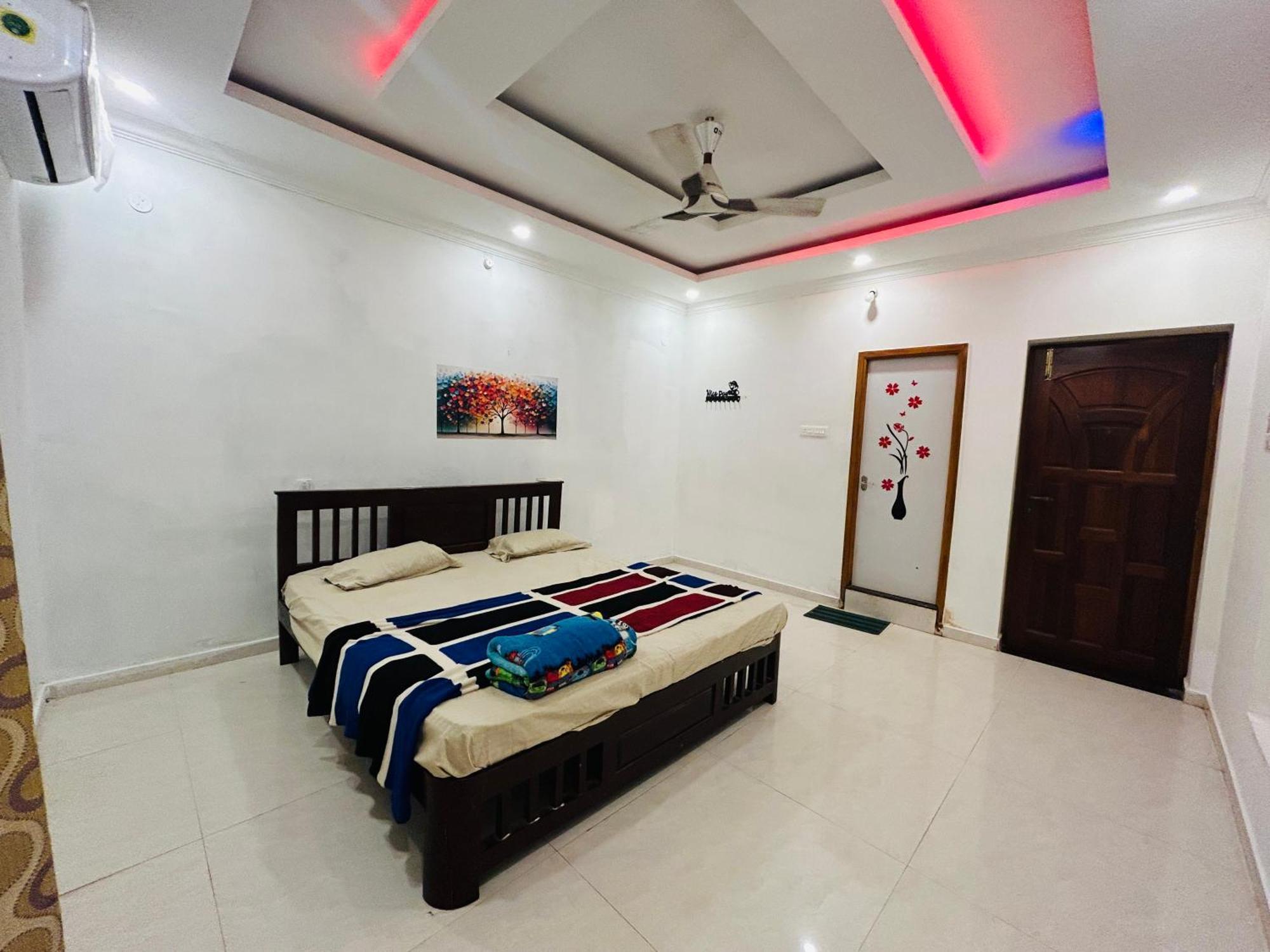 La Bay Luxury Beach Bungalow Пондичерри Экстерьер фото